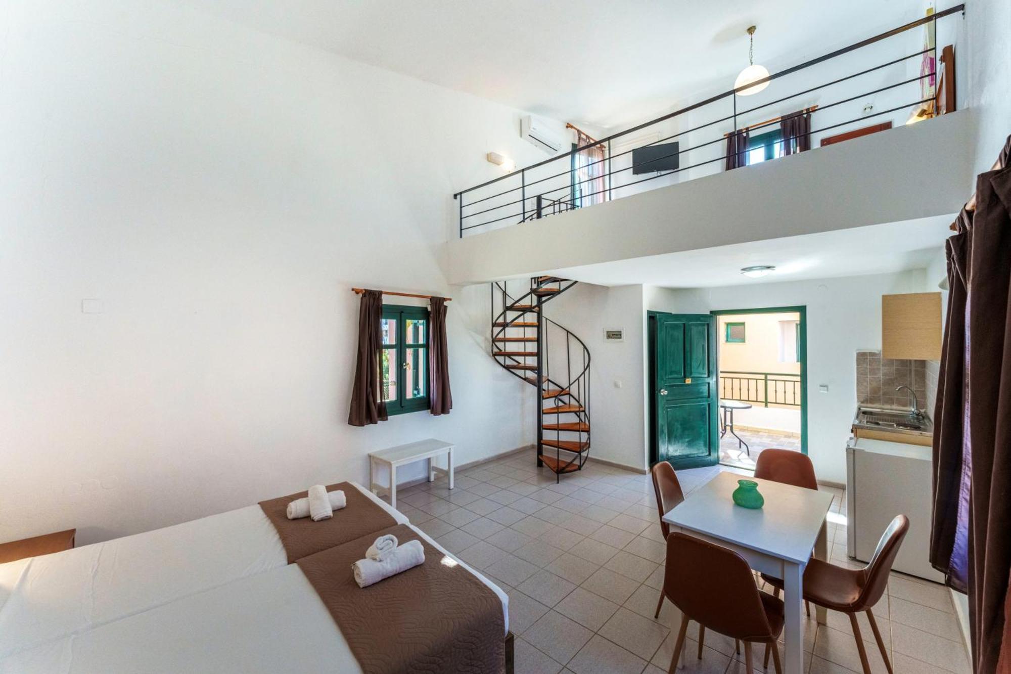 Kri-Kri Village Holiday Apts By Estia Kokkini Hani ภายนอก รูปภาพ