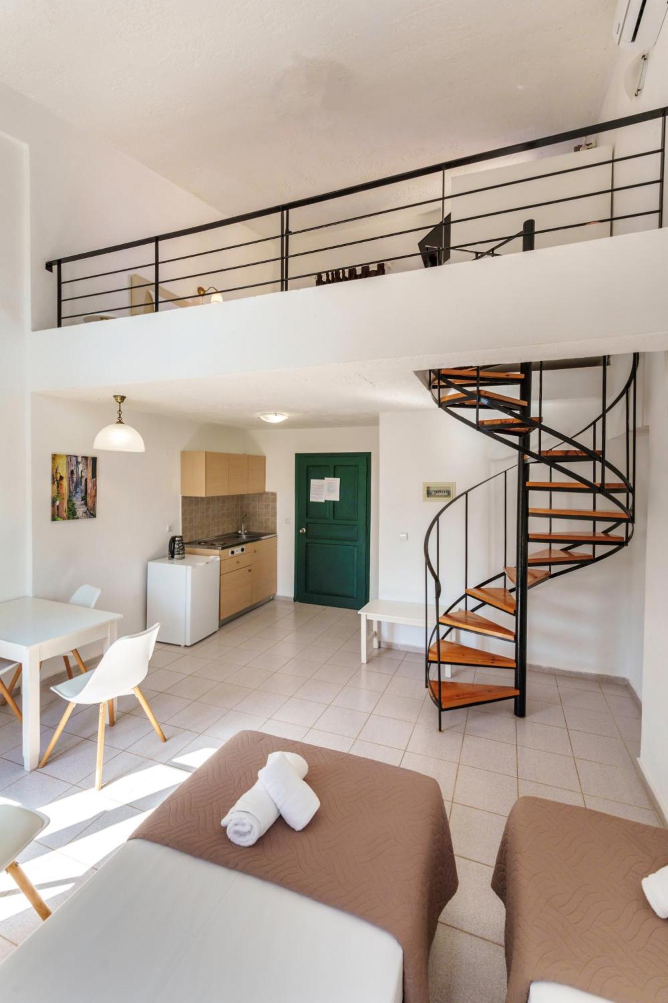 Kri-Kri Village Holiday Apts By Estia Kokkini Hani ภายนอก รูปภาพ